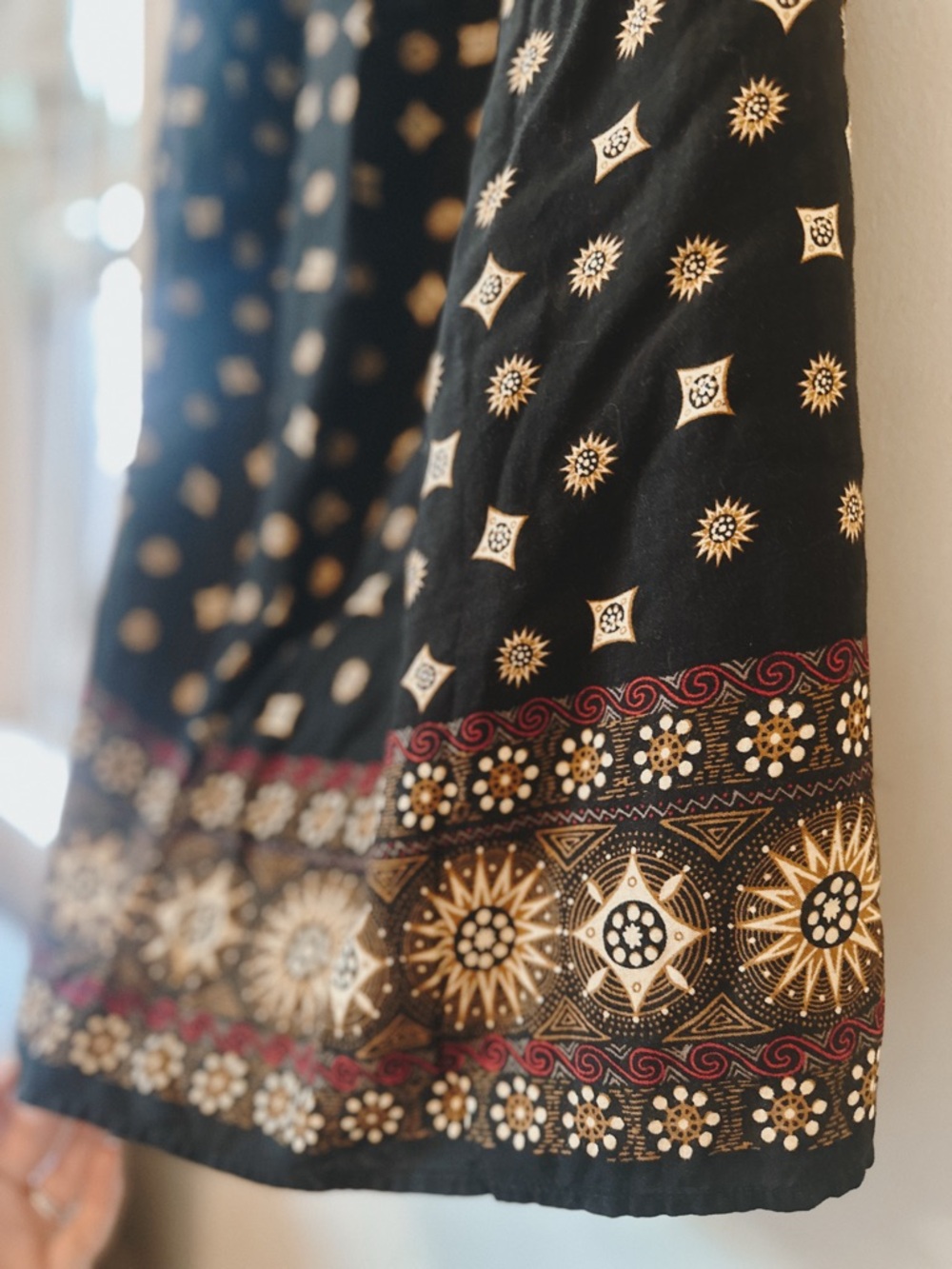 Sag Harbor Black Maxi Skirt with Sun Print